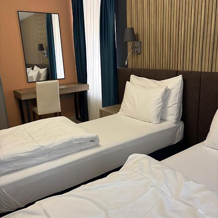 Nani City Hotel Цюрих Екстер'єр фото